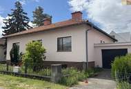 Charmanter Bungalow mit großem Garten und viel Potenzial in Felixdorf