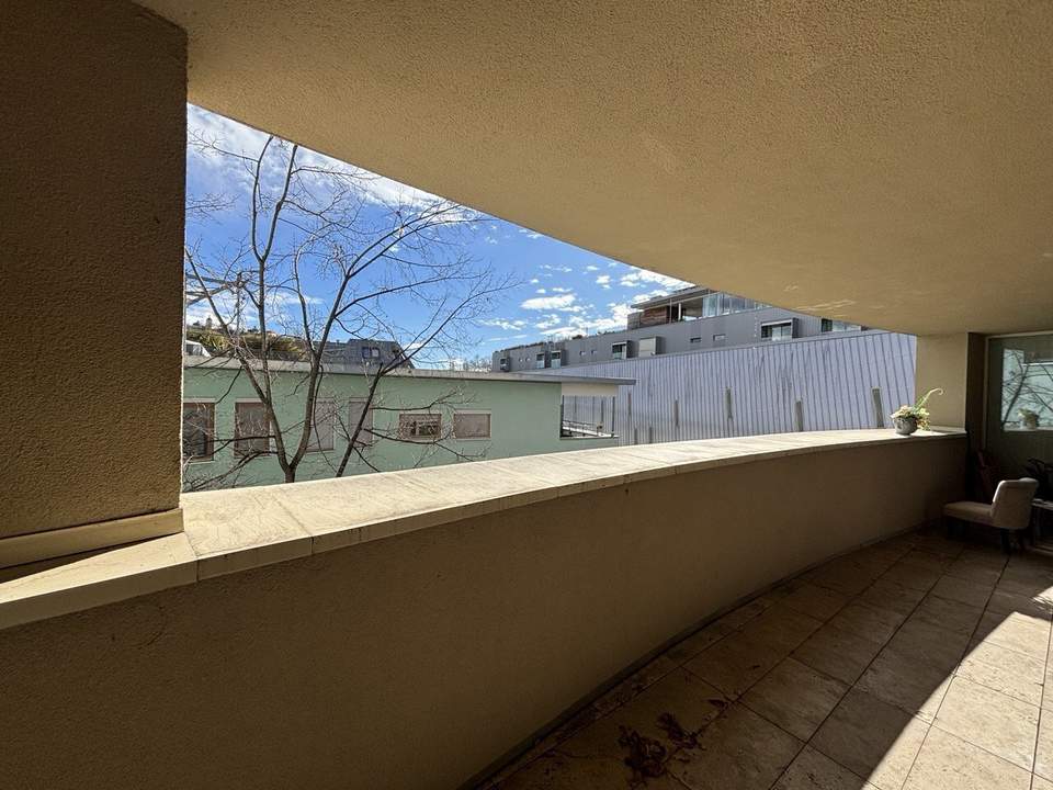 Zentrale 4-Zimmer-Wohnung mit Terrasse in Nähe des Lendplatzes