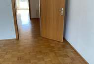 SPITZENLAGE Wohnung und Garage - ruhig am Park und doch zentral