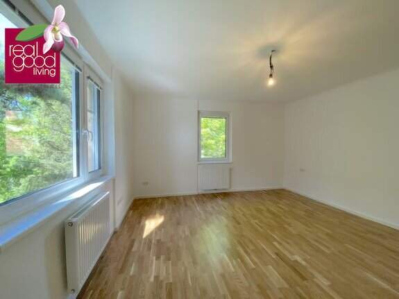 Helle 4-Zimmer-Wohnung mit Garage und Gemeinschaftsgarten in ruhiger Lage von Hietzing