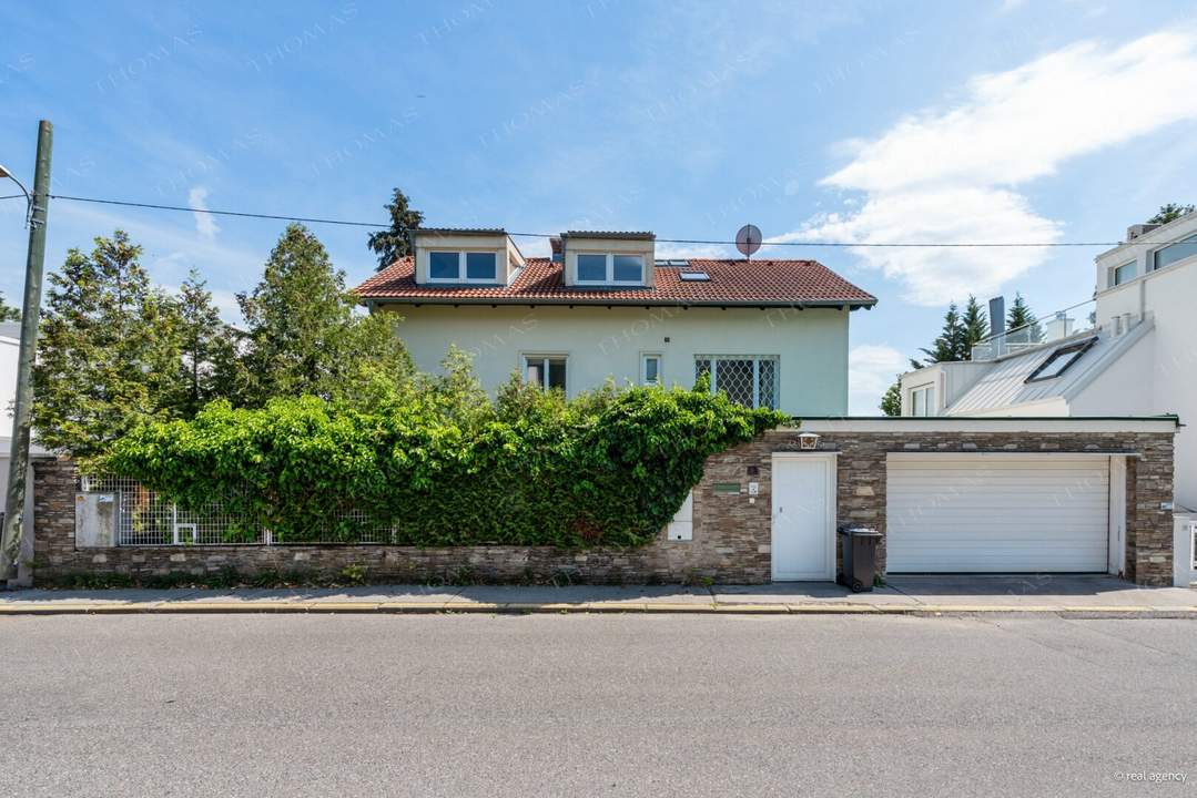 Charmantes Einfamilienhaus in Bestlage Schafberg