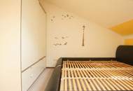 Charmante Dachgeschosswohnung: Ihr neues Zuhause vor den Toren Salzburgs / Piding DE