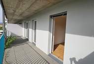 UNBEFRISTET! großzügige und sonnige 3-Zimmer-Wohnung mit großem Balkon und Küche!
