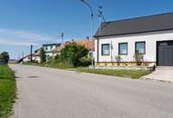 Renoviertes Haus in Loidesthal! Ein Hingucker! Großes Grundstück!