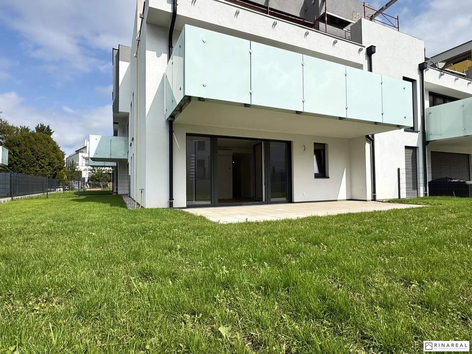 Traumhafte 3 Zimmer Gartenwohnung | Blumengasse - ERSTBEZUG | ca. 23 m² Terrasse & ung.150 m² Eigengarten | zzgl. Tiefgaragenstellplatz | Top D4