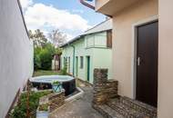 Streckhof mit Entwicklungspotential! Nebengebäuden und Innenhof mit Zufahrt von Rückwärts!
