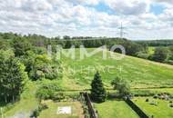 Großzügiges Einfamilienhaus mit idyllischem, großen Garten in ruhiger, grüner Traumlage zu verkaufen