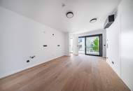 Drei-Zimmer-ERSTBEZUG mit hofseitiger, großer Terrasse! Grünblick in den Innenhof!