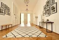 Erstbezug nach Sanierung - Stilaltbauwohnung mit kleinem Balkon