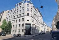 Moderner Neubau im Botschaftsviertel