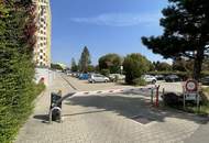 Herrliche sonnige und hofseitige 2 Zimmer Loggia-Neubauwohnung - gleich bei U1 Kagran !