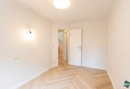 Exklusiv saniertes Reihenhaus in bester Döblinger Wohnlage mit 5 Schlafzimmern und schönem Garten
