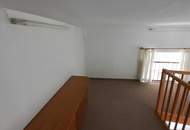 Charmante Wohnung in Sankt Gilgen mit interessanter Raumaufteilung, als Haupt- oder Zweitwohnsitz und Gemeinschaftsbadeplatz.