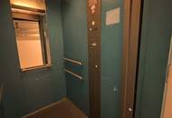 Teilmöblierte Dachgeschosswohnung mit Küche, 2 Zimmer Nähe U3 Ottakring