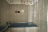 Sanierungsbedürftige Eigentumswohnung nähe U-Bahn U3 Zippererstraße