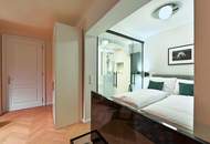 Biedermeierwohnung mit Balkon! Stylisch möbliertes 2-Zimmer-Apartment in Fußgängerzone!