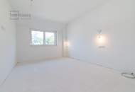 GROSSZÜGIGE 2-ZIMMER-DACHGESCHOSSWOHNUNG MIT PRIVATER DACHTERRASSE