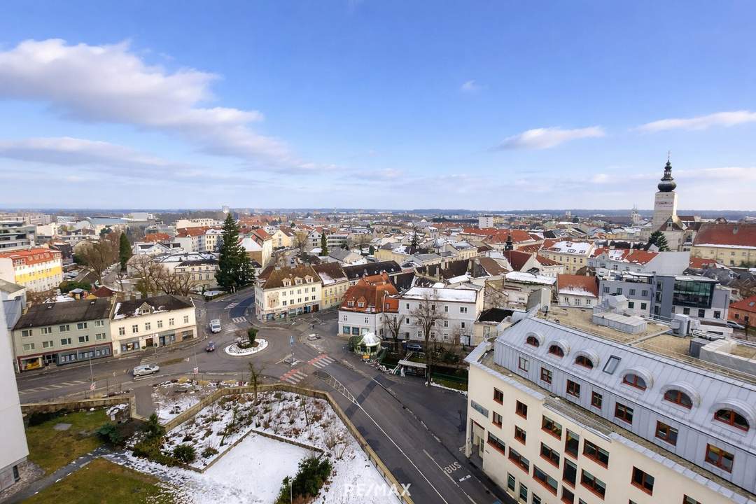 Attraktive 4-Zimmer-Stadtwohnung mit Loggia und Spielplatzanlage