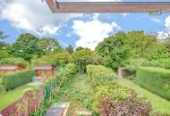 Ihr Traum vom Haus mit Pool: Zweistöckiges Reihenhaus in ruhiger und gut angebundener Lage