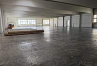 große Lagerhalle mit ca. 5,6 Meter durchgehender Höhe zu vermieten