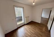 Helle 2-Zimmer-Wohnung mit Balkon und KFZ-Stellplatz