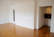 Ideale 2- Zimmer Wohnung mit großem Balkon - Bismarckstraße 16 - Top 11