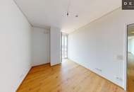 * LUXUSWOHNUNG * 3,5 ZIMMER * RIESENBALKON * 2 BÄDER * ÜBER DEN WOLKEN * TRIIIPLE-TOWER