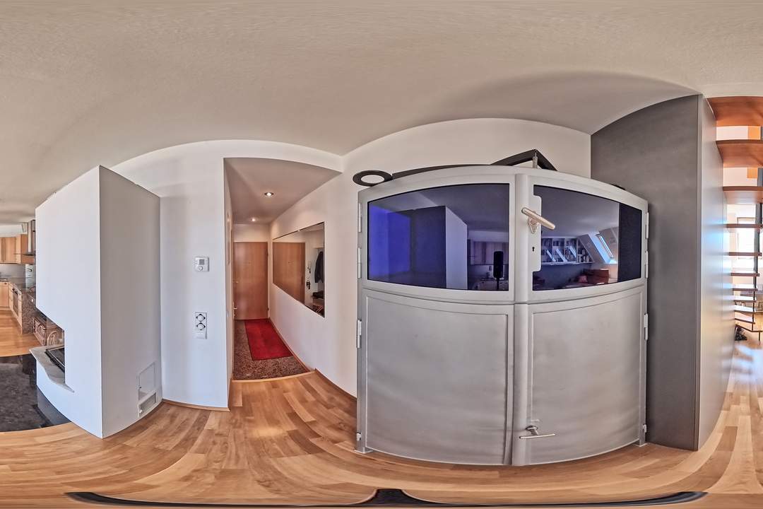 Herrliche Dachmaisonette mit Terrasse!"