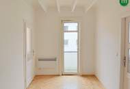Unbefristete Miete: 2-Zimmer-Altbau mit kleinem Balkon