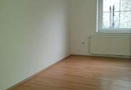 Traumhaftes Mehrfamilienhaus in Mistelbach – 3 Wohneinheiten, top gepflegt, mit Stadtblick und Weinkeller!