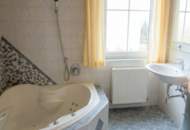 Familienfreundliches Haus mit Wintergarten und Doppelgarage!