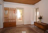 Wohnhaus mit großem Grund in zentraler Lage in Bischofstetten