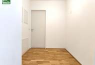 Geräumige Dachgeschosswohnung mit hochwertiger Ausstattung inklusive Klimaanlagen!