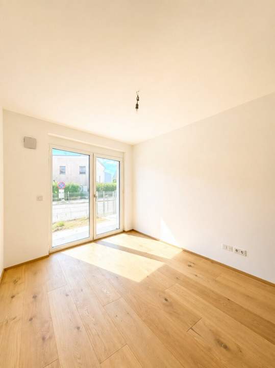 Exklusive 3-Zimmer-Gartenwohnung mit Balkon & Terrasse – Wohnen nahe der Donau