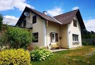 Einfamilienhaus mit viel Platz, sonnigem Garten, Terrasse und Nebengebäude!
