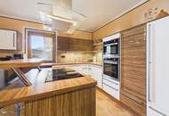 Landwirtschaft Kärnten kaufen – 11 ha GUTSHOF in Ferlach, Bauernhaus, Stallungen mit Wald + Wiesen