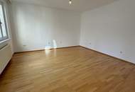 TOP !! Schwedenplatz direkt bei der U-Bahn U1 u U4 ! Geräumiges 1-Zimmer Appartement in bester Innenstadtlage !!