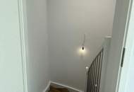 PROVISIONSFREI! Wunderschöne Doppelhaushälfte mit ca. 160m² Wfl., 5 Zi, Garten, Terrasse, 2 Stellplätze in der Nähe von Wiener Neustadt