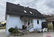 Nettes Wohnhaus mit angrenzender Tischlerei in Großsteinbach