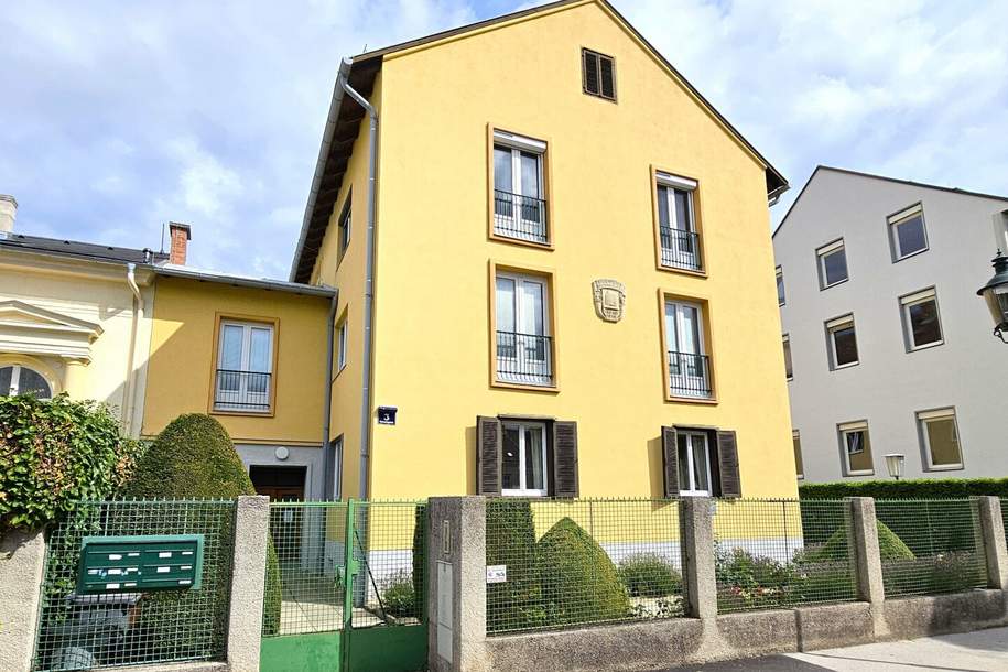 Charmante Altbauwohnung in bester Lage - Baden, Wohnung-kauf, 245.000,€, 2500 Baden