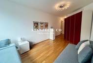 ZENTRUMSNAHES - MODERNES DACHTERRASSENAPARTMENT