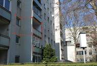 "2,5 Zimmer Starter- Wohnung mit Loggia"