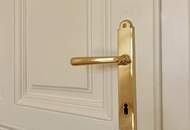 Klein. Fein. Mein. – frisch sanierte Wiener Altbauwohnung in Ruhelage mit Charme &amp; Stil. Jetzt entdecken &amp; verlieben!