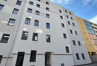 Moderne Erdgeschosswohnung mit eleganter Fensterfront