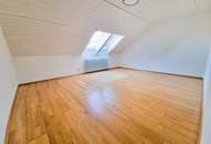 Zentrale 2-Zimmer-Wohnung im Dachgeschoss – Eugendorf