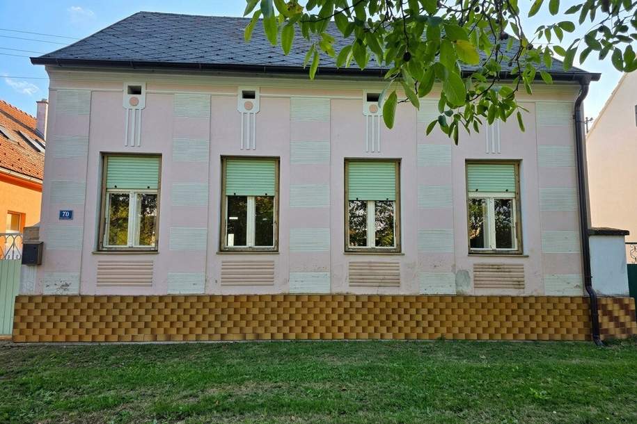 Streckhof in Moschendorf, 5 Zimmer, Wohnfläche 116 m², große Lagerflächen in den Nebengebäuden, 95.000 €, Haus-kauf, 95.000,€, 7546 Güssing