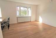 Großzügige und helle zwei Zimmer Wohnung am Fuße des Anningers