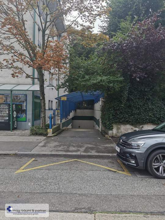 idealer Garagenplatz in Alt Hietzing sucht einen passenden Mieter