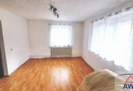 Schönes praktisches Haus in ruhiger entspannender Lage!