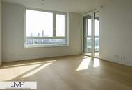 Erstbezug - Sonnige 2-Zimmer Wohnung mit Roof-Top-Pool und Blick über Skyline von Wien!